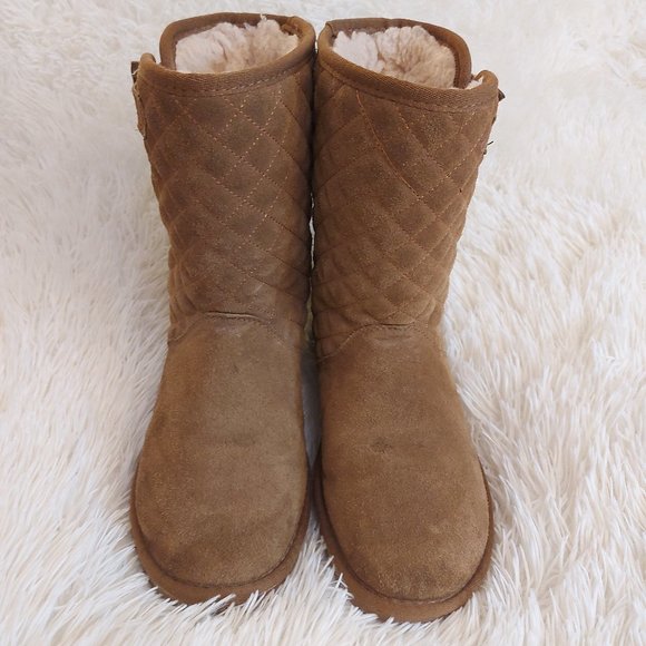 BearPaw Shoes - BearPaw Leigh Ann Quilted Winter Suede & Sheepskin Boots, Women's Size 9